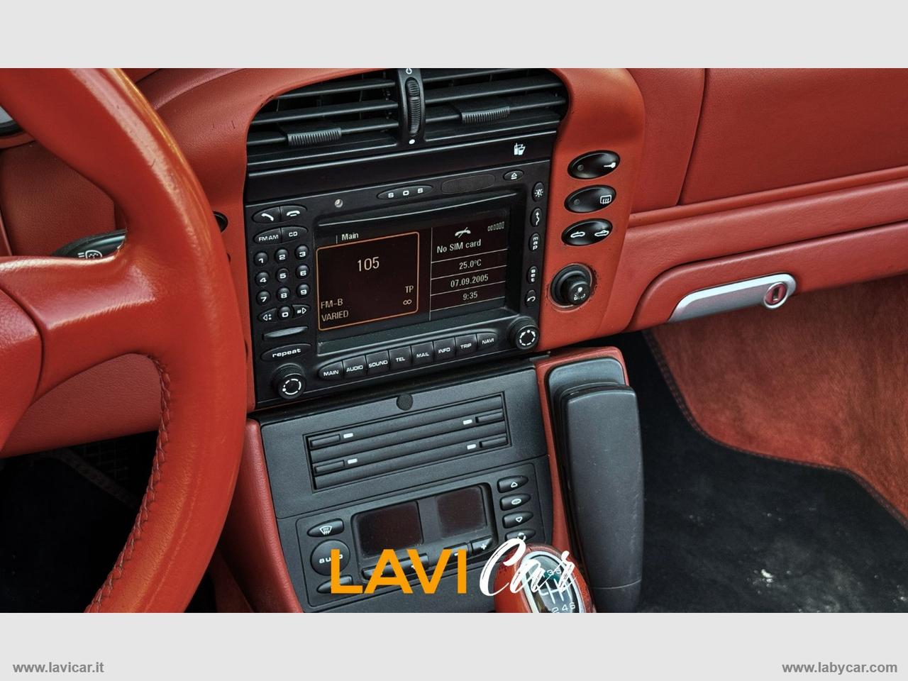 PORSCHE 911 Carrera 4S Cabriolet