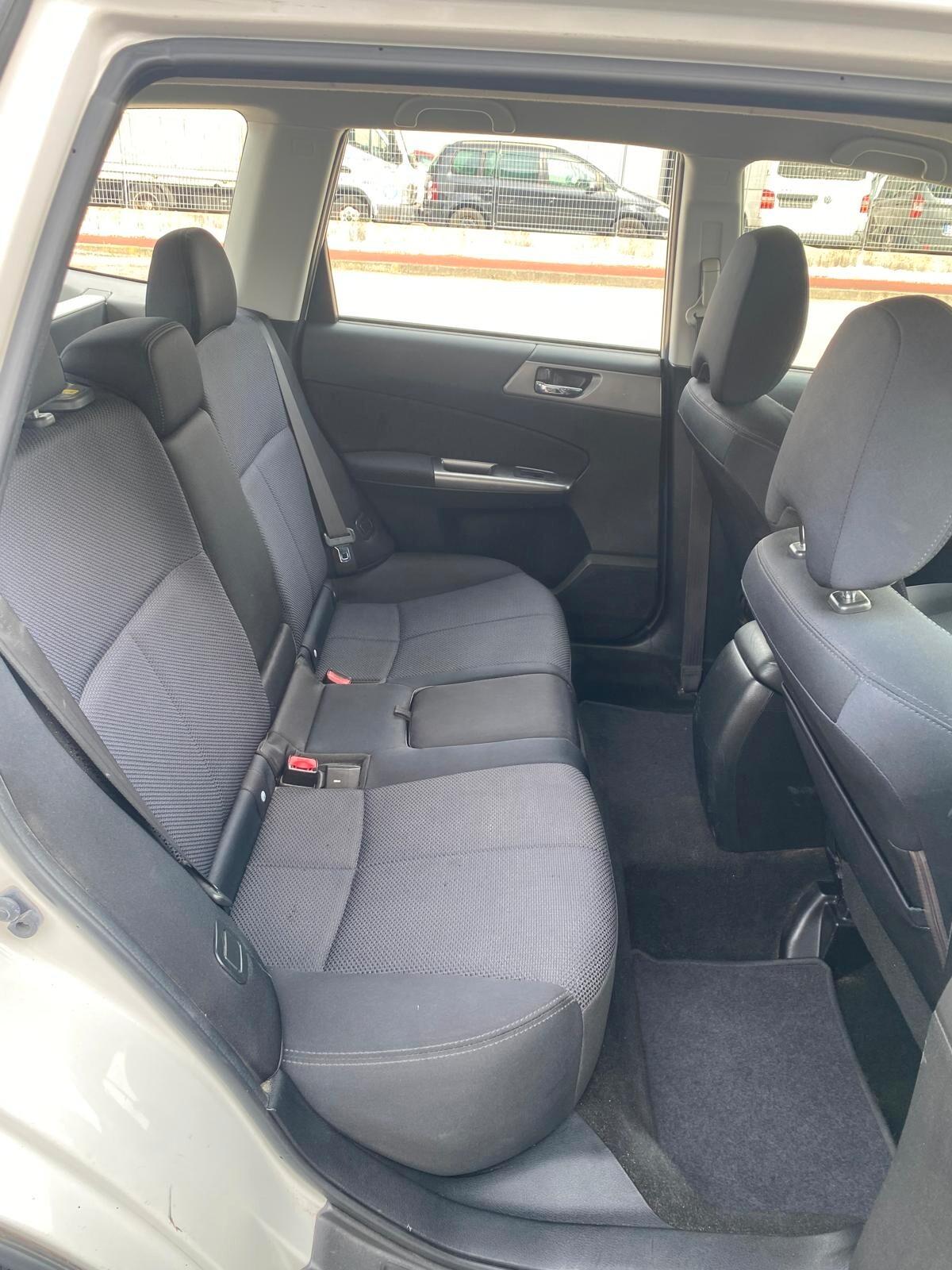Subaru Forester 2.0D 4X4 XS Trend EURO 5