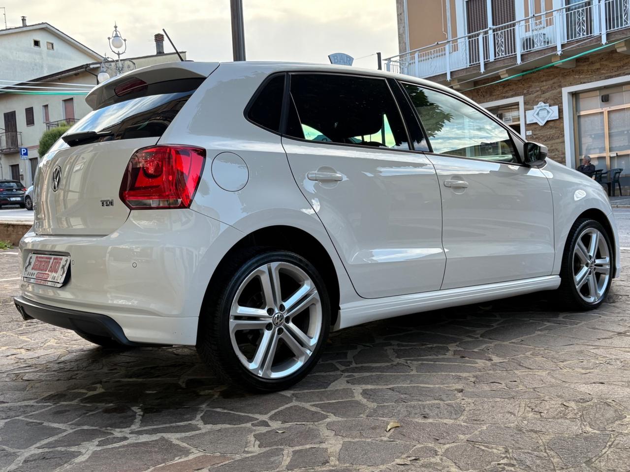 VW Polo 1.6 TDI 90CV DSG 5P R-Line FULL/LED/NAV