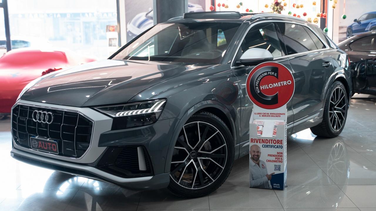 Audi Q8 50 3.0 TDI MHEV QUATTRO S LINE 22" TETTO SOSPENSIONI LUCI FULL OPTIONAL