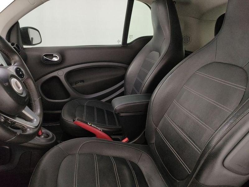 smart fortwo fortwo 70 1.0 Prime