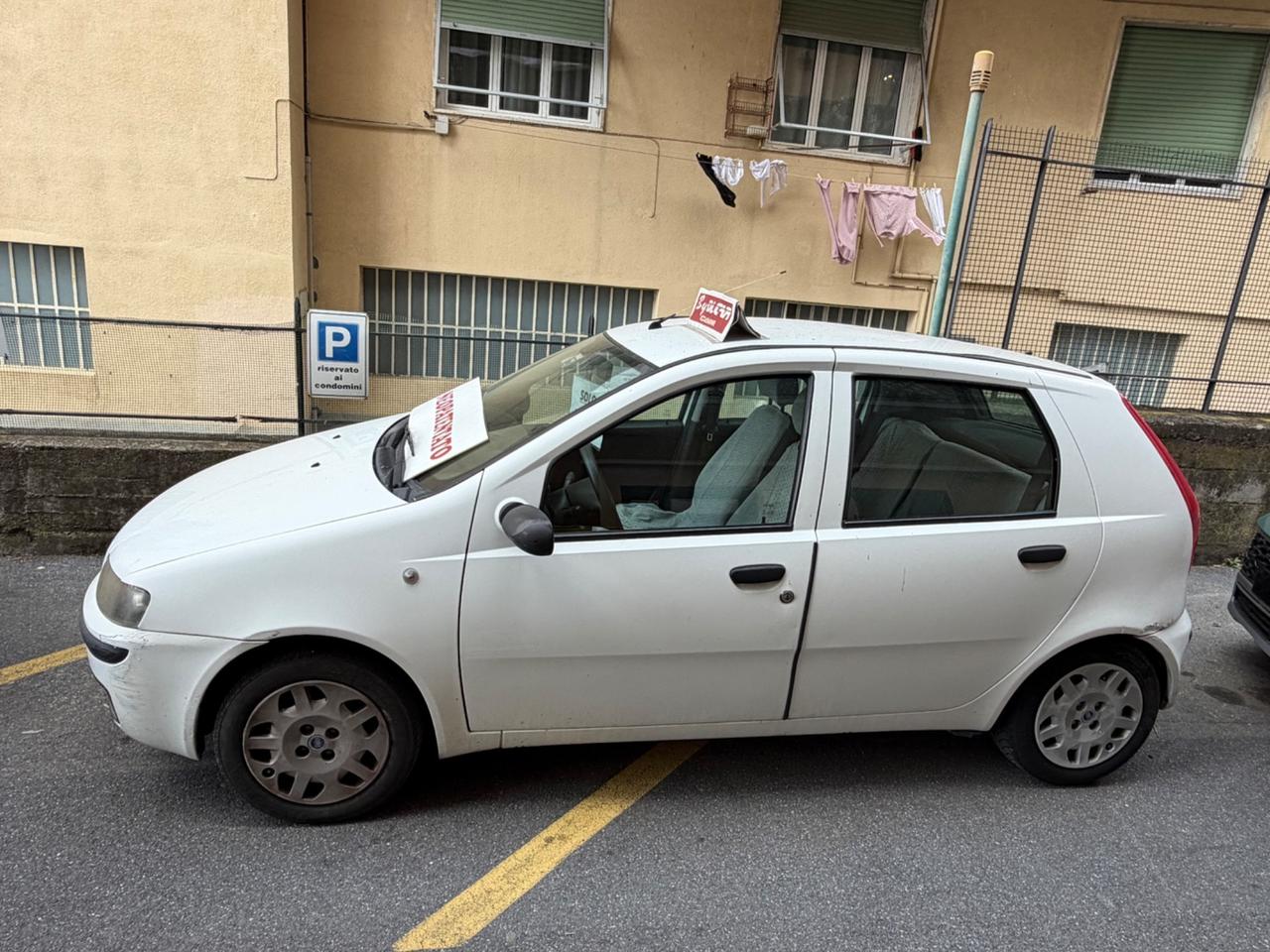 Fiat Punto 1.2i cat 5 porte EL