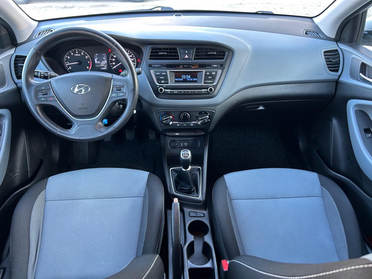 Hyundai i20 1.2 benzina 84 CV 2017