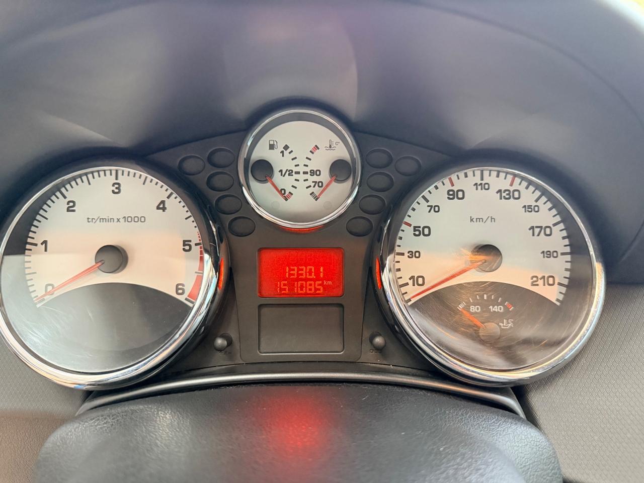 Peugeot 207 1.6 HDi 90CV Neopatentati