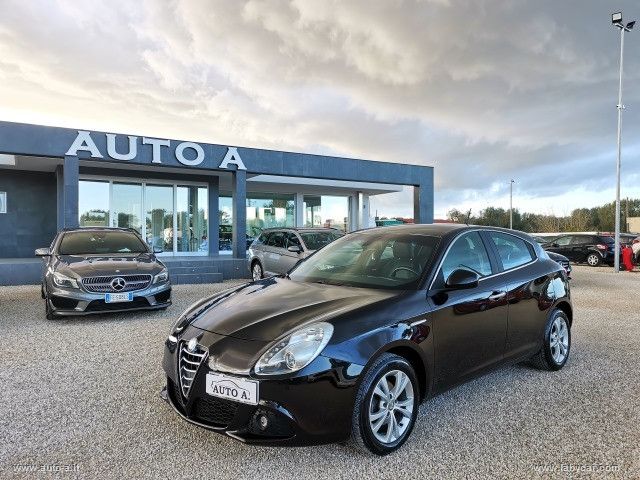 ALFA ROMEO Giulietta 1.6 JTDm-2 105 CV Distinctive