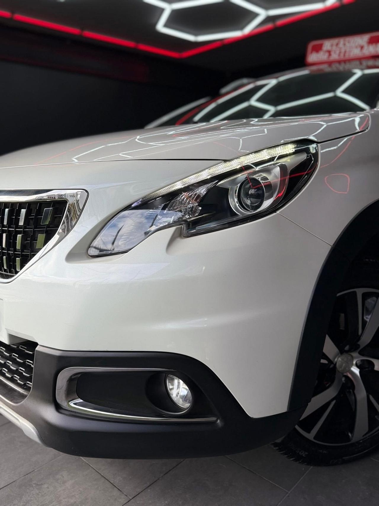 Peugeot 2008 BlueHDi 120 CV Crossway 2017