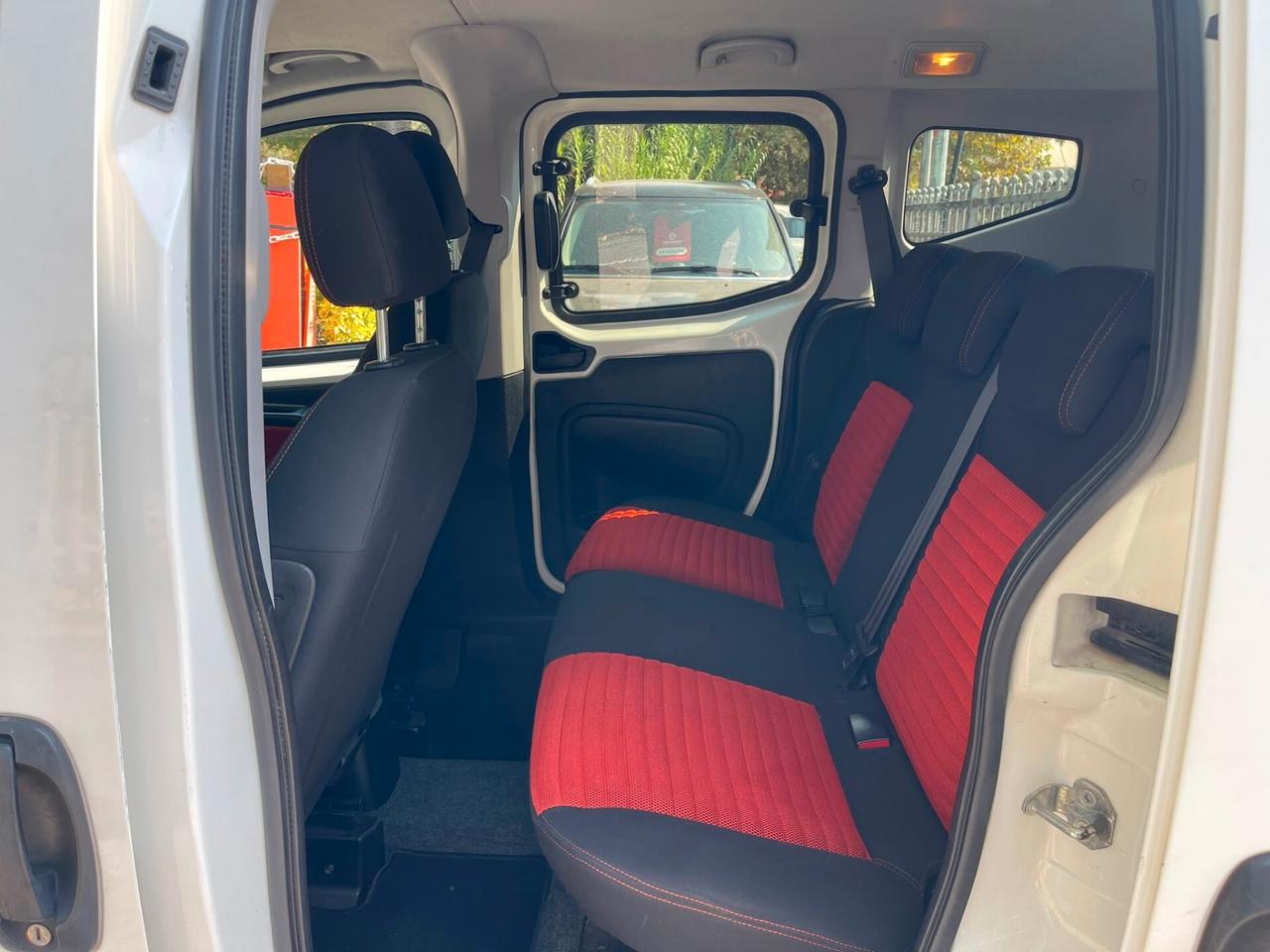 Fiat Qubo 1.3 MJT 75 CV Trekking