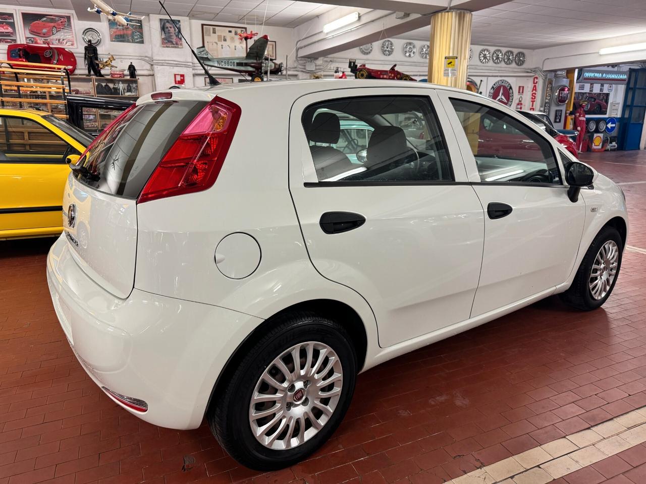 Fiat Punto 1.2 8V 5 porte Young