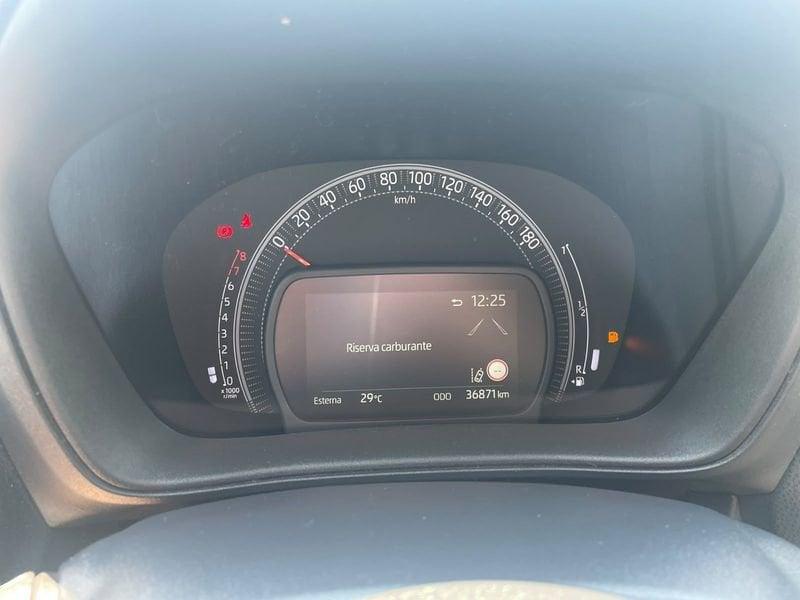 Toyota Aygo X 1.0B (72 CV) Active