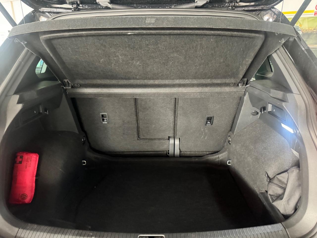 Volkswagen Tiguan 2.0 TDI 200 CV SCR DSG 4MOTION R-Line