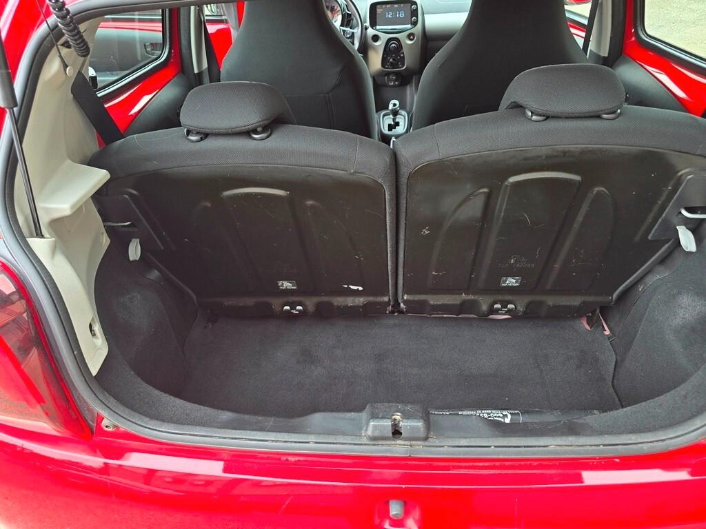 Peugeot 108 VTi 68 5 porte Allure TOP!