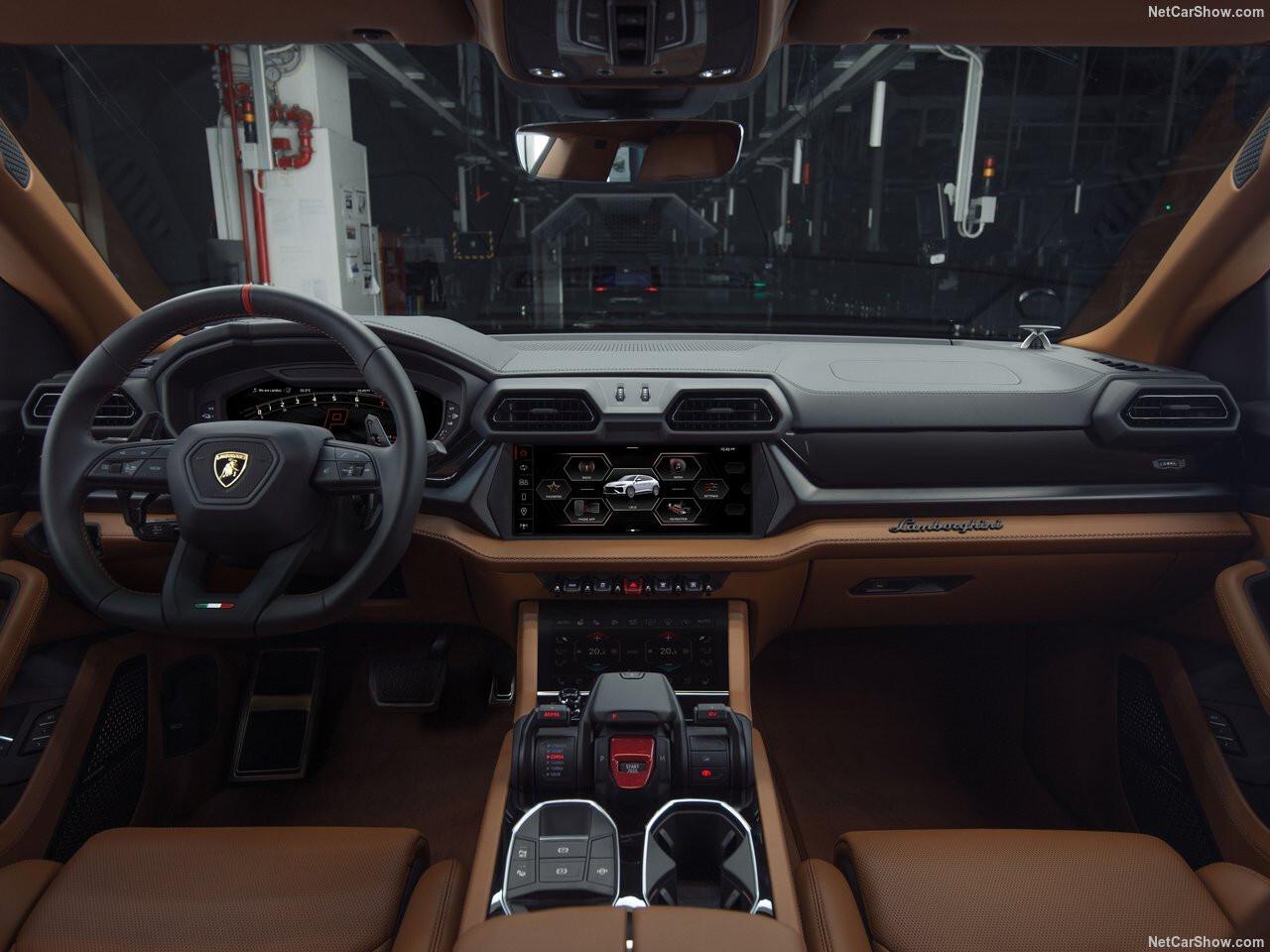 Lamborghini Urus 4.0 SE