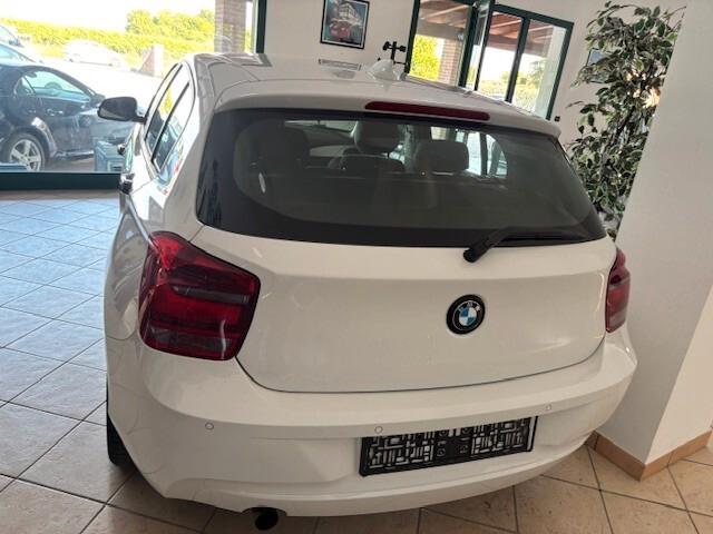 Bmw 114 114i 5p. Sport
