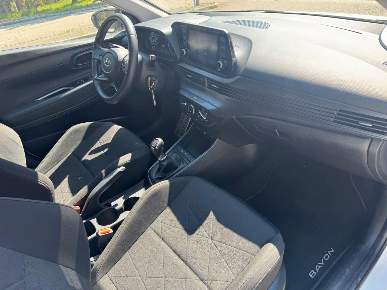 HYUNDAI Bayon 1.0T-GDI Hybrid 48V iMT XLine -2023
