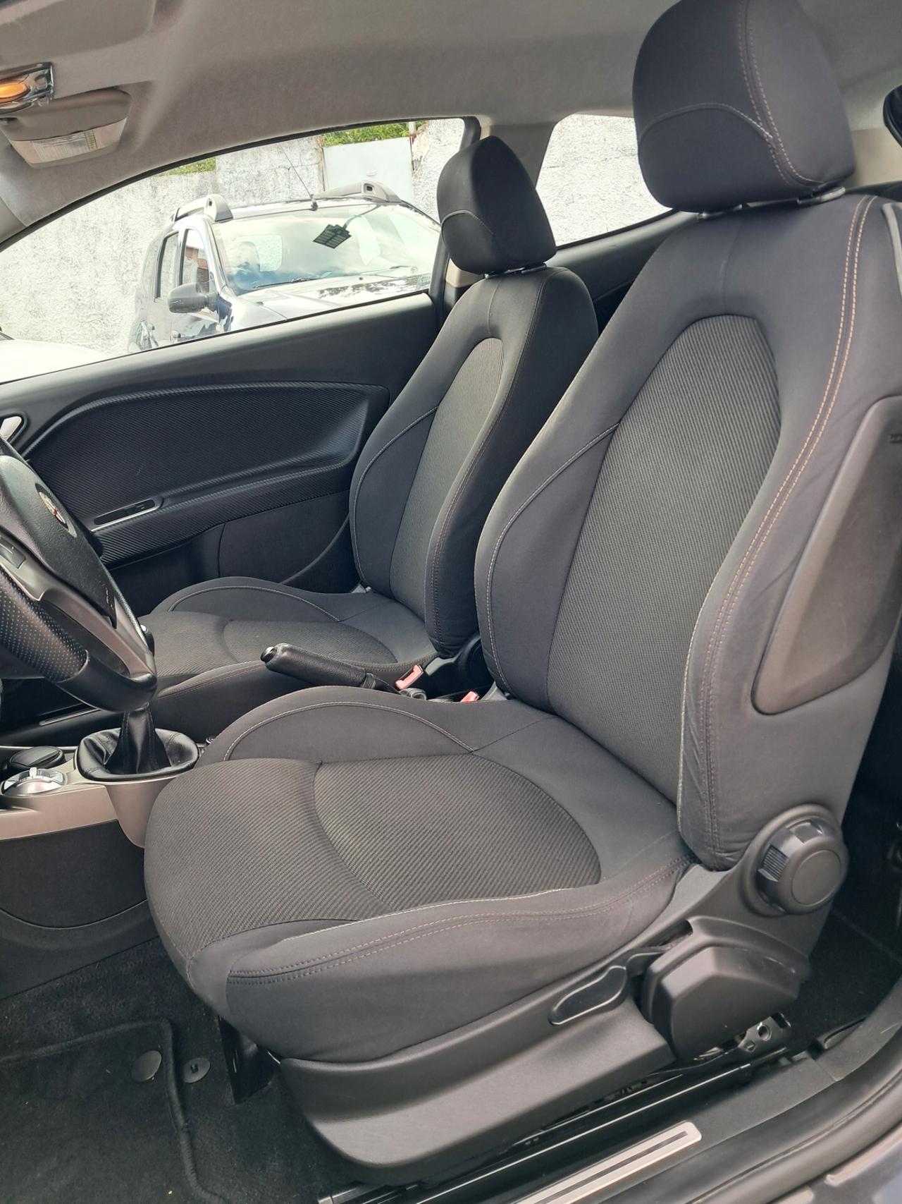 Alfa Romeo MiTo 1.3 JTD 95cv