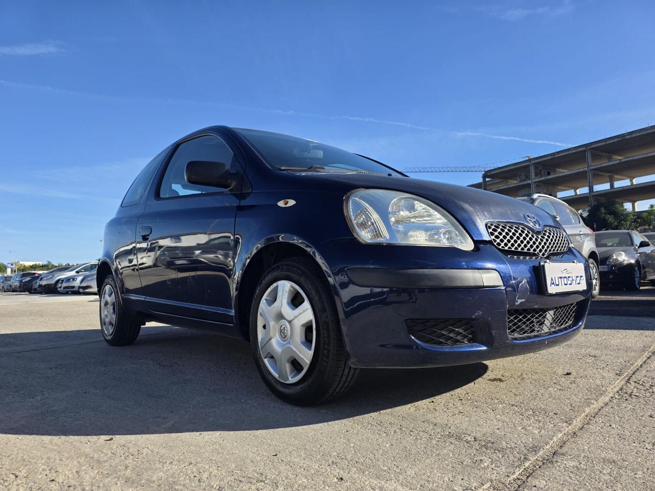 Toyota Yaris 1.0i 16V cat 3 porte Sol