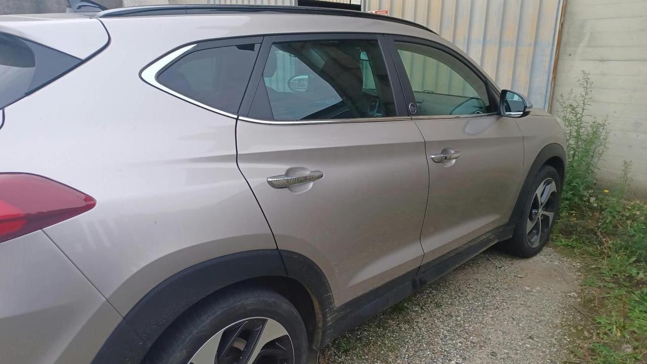 Hyundai Tucson 1.7 CRDi Euro 6 2017 Ok Area B/C