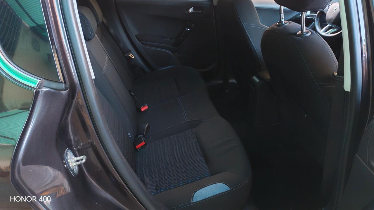 Peugeot 208 1.6 VTi 120 CV 5 porte Allure