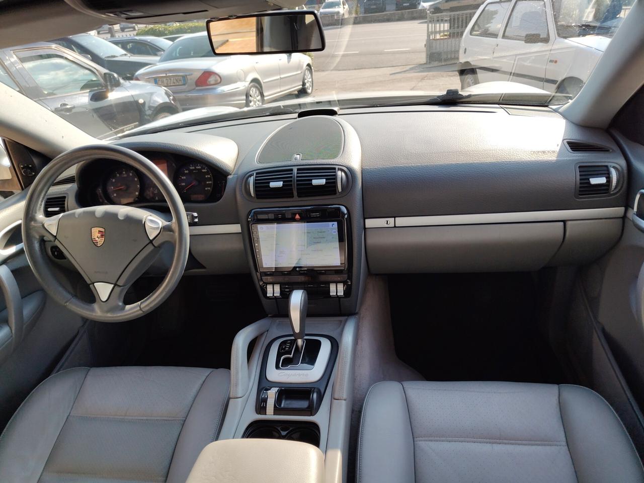 Porsche Cayenne 3.2 V6 cat