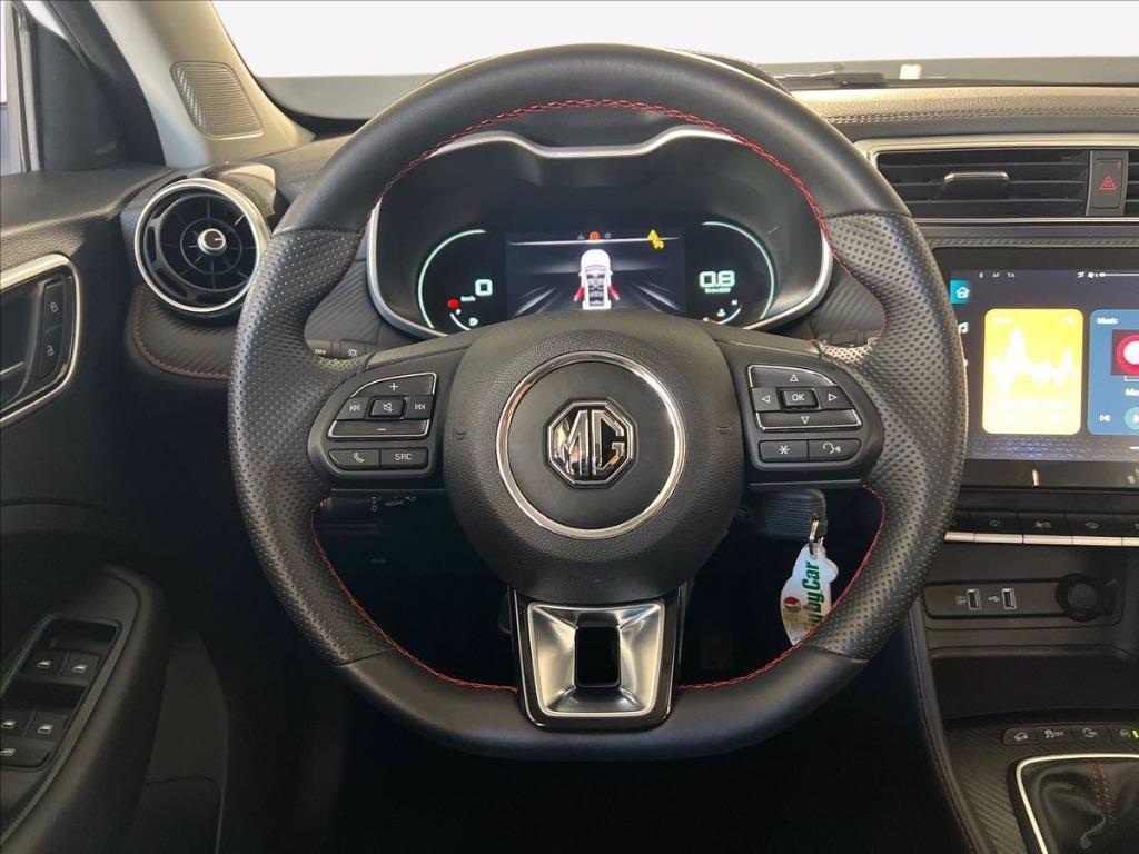 MG ZS 1.5 Luxury del 2024