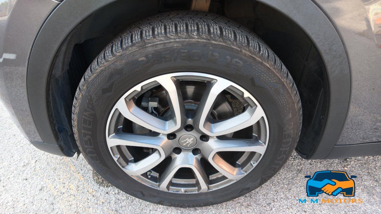 Maserati Levante 3.0 V6 Granlusso 250cv auto
