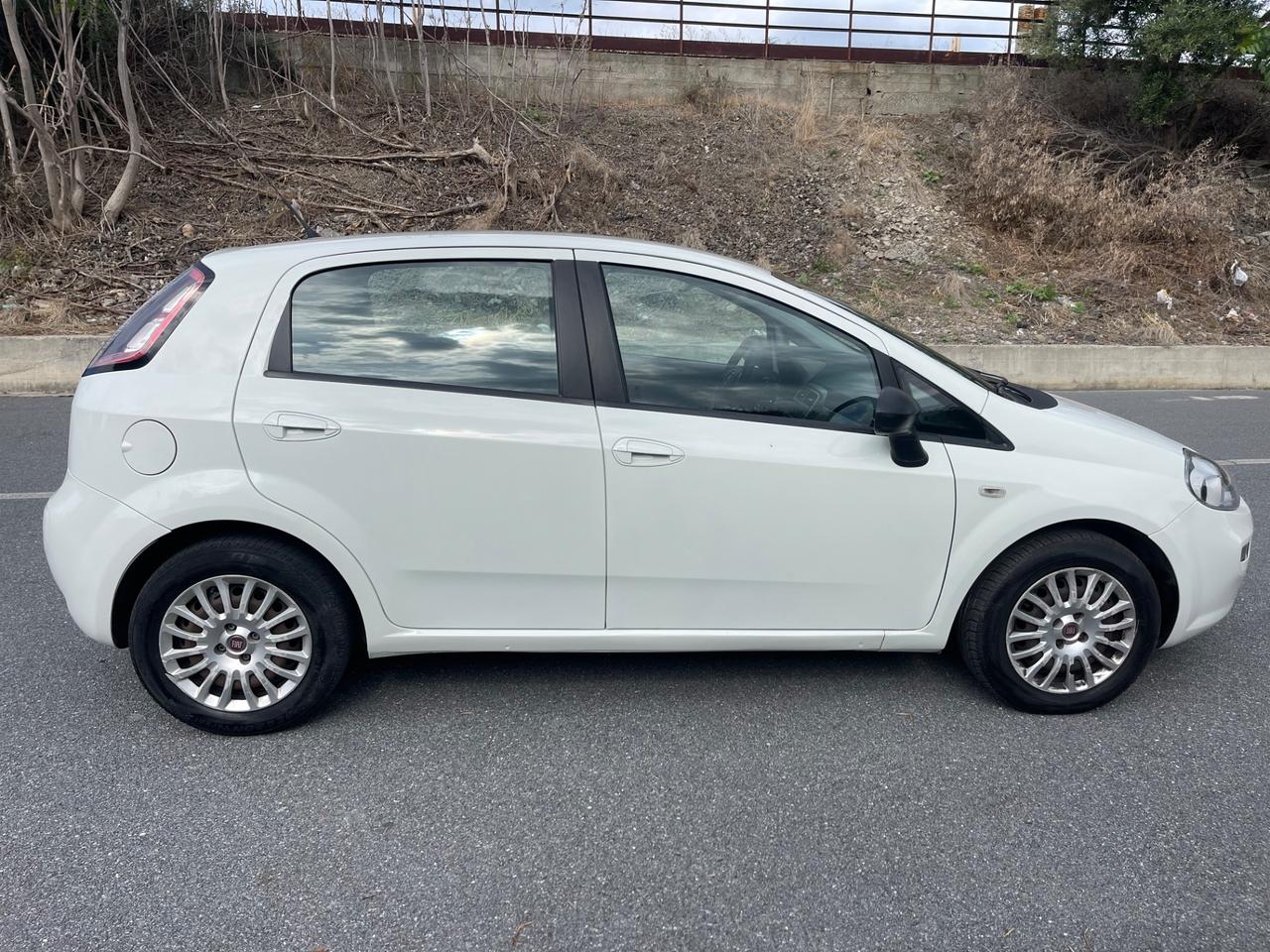 Fiat Punto 1.3 MJT II 95 CV 5 porte
