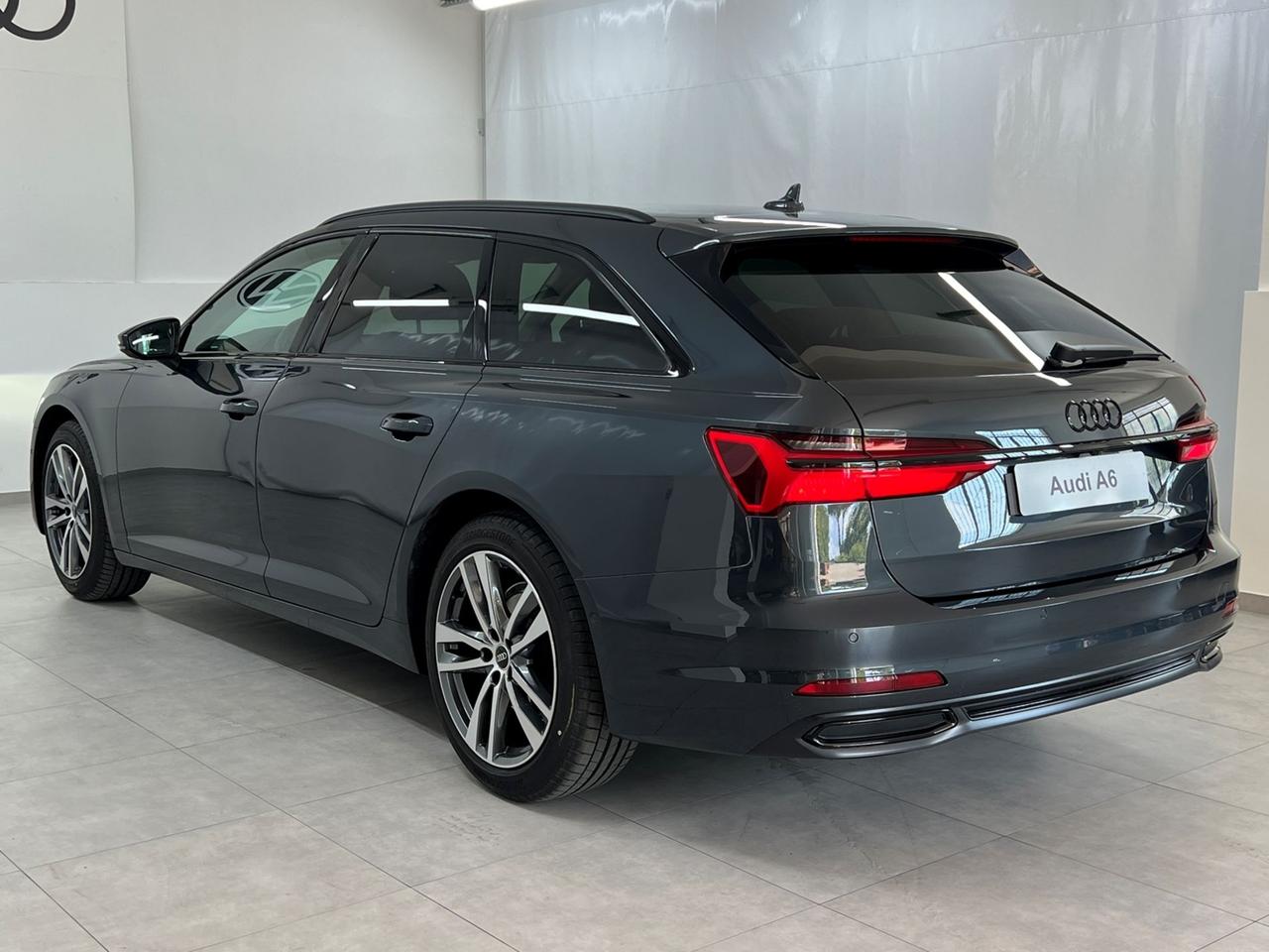 AUDI A6 V 2018 Avant A6 Avant 40 2.0 tdi mhev Business Sport quattro s-tronic