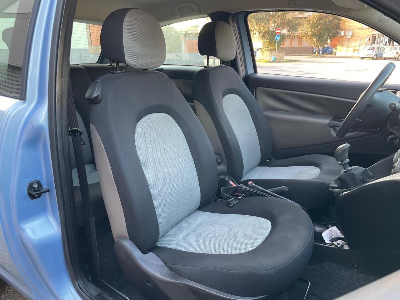 Lancia Ypsilon 1.2 Argento