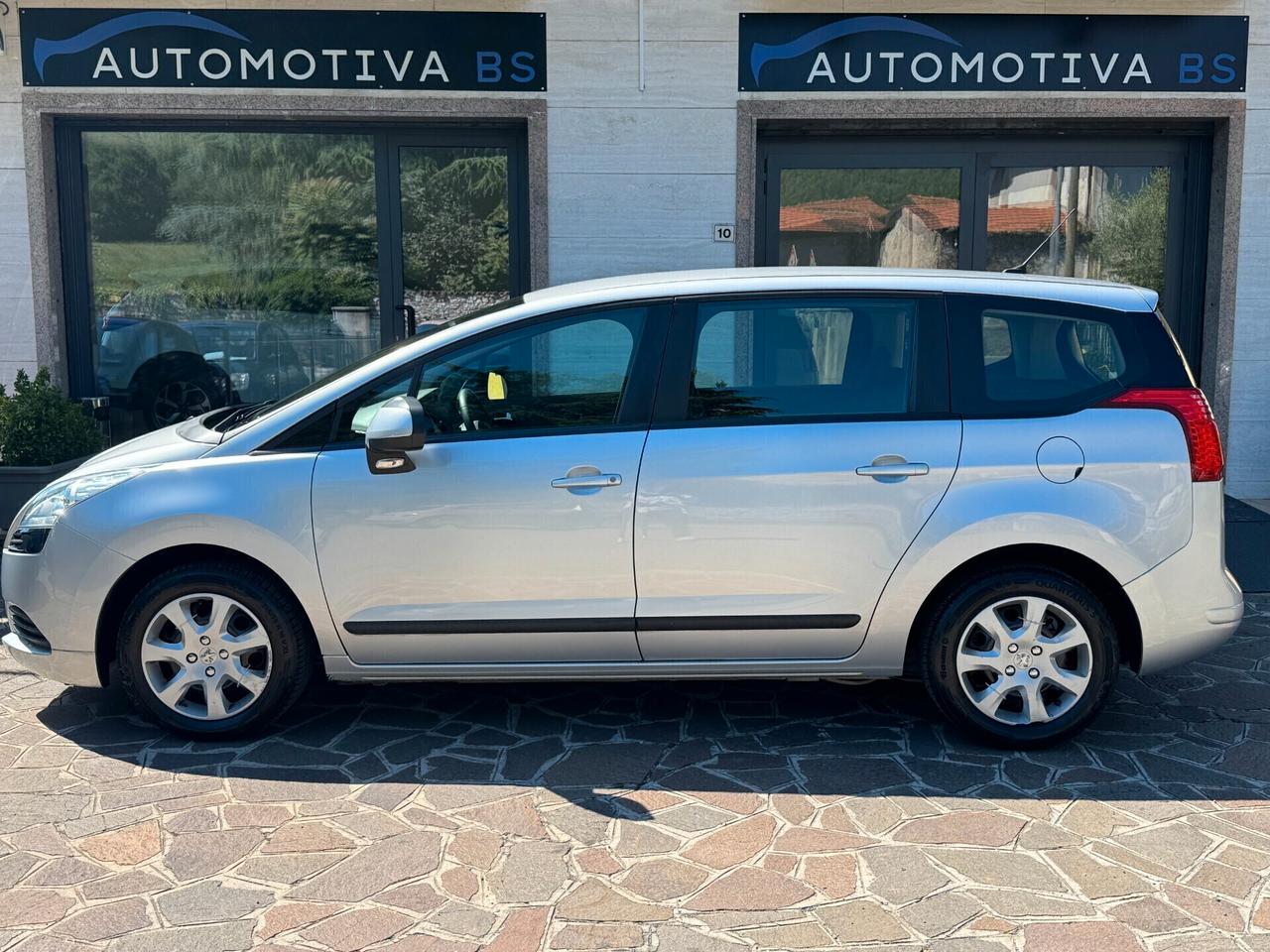 Peugeot 5008 1.6 HDi 110CV