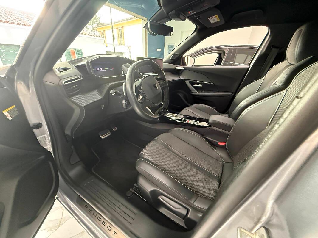 Peugeot 2008 1.2 puretech GT s&s 130cv eat8