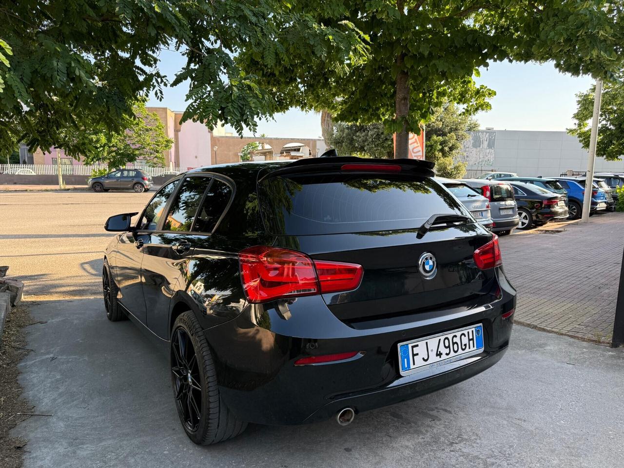 Bmw 118d 5p. Urban