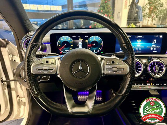 MERCEDES-BENZ CLA 200 d Automatic 4Matic Premium *TETTO*LUCI AMBIENTE*