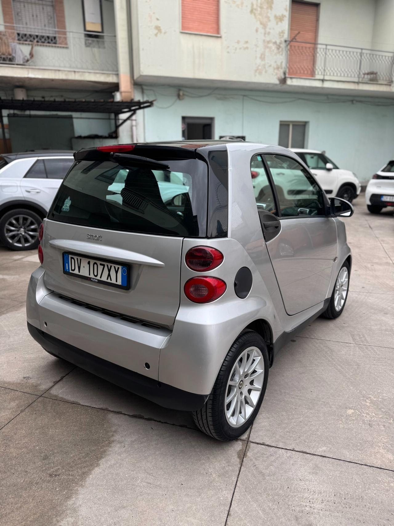 Smart ForTwo 1000 52 kW coupé pure