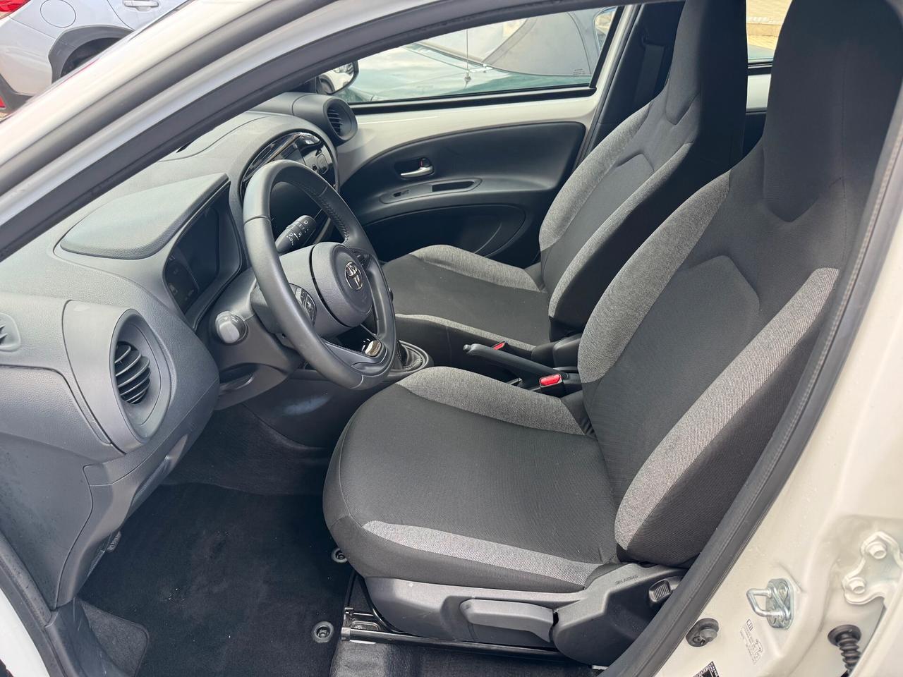 Toyota Aygo X 1.0 VVT-i 72 CV 5 porte Active