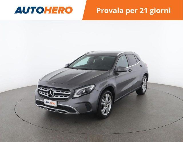 MERCEDES-BENZ GLA 220 d Automatic 4Matic Sport