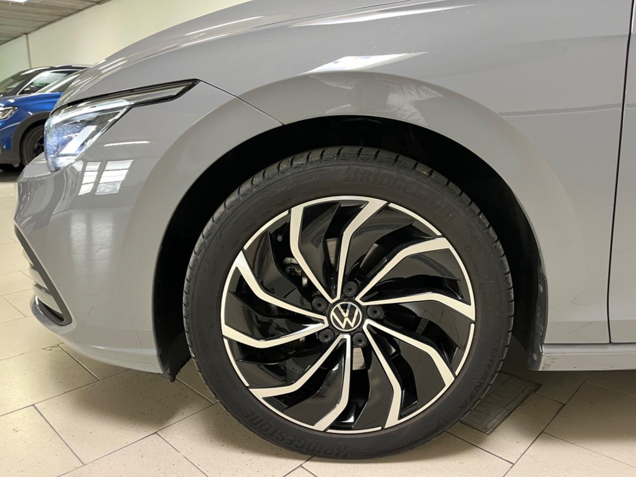 Volkswagen Golf 1.5 TSI 150cv dsg Style