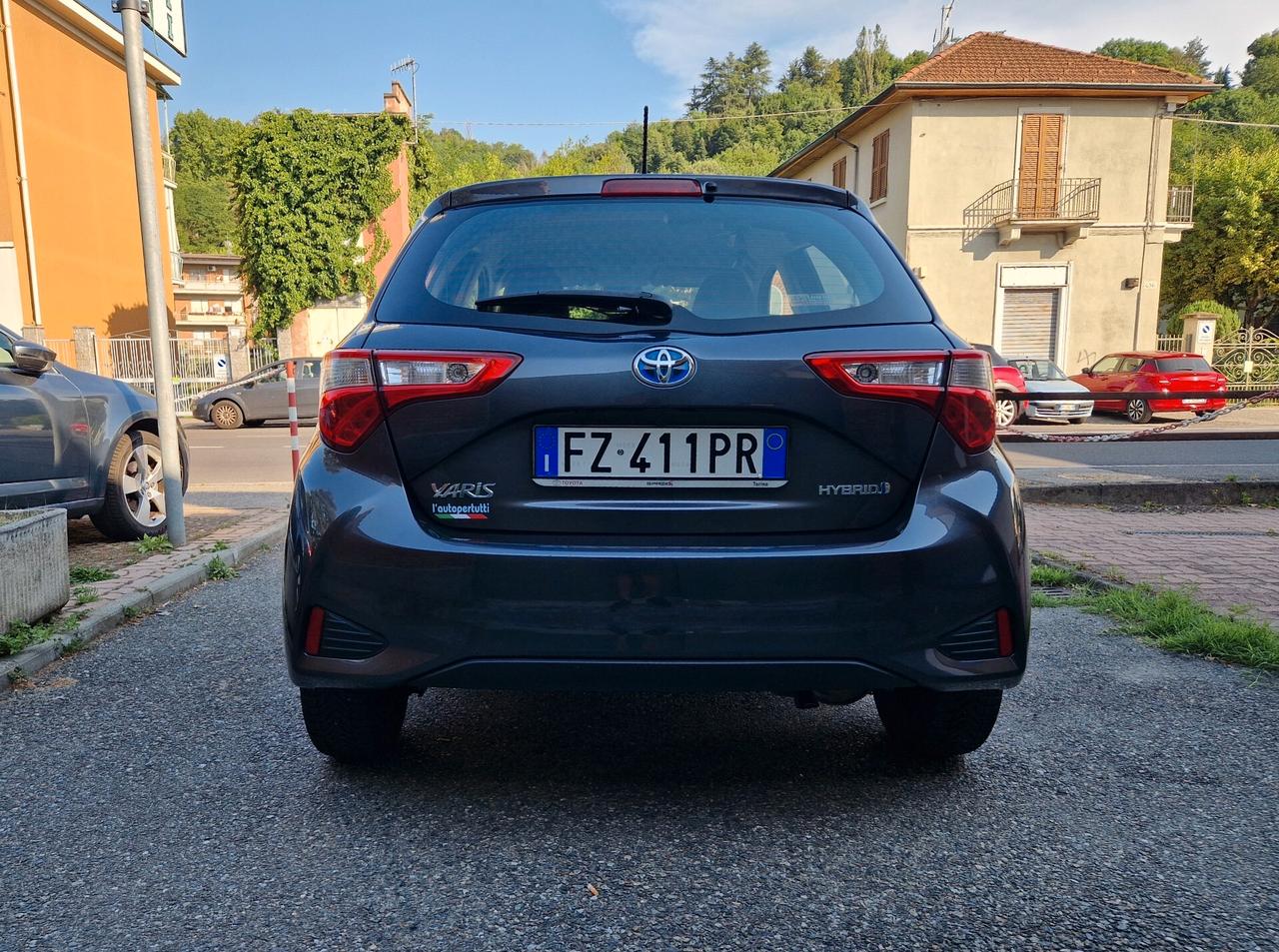 Toyota Yaris Hybrid 1.5 73CV AUTOMATICA, Bluetooth, Retrocamera, ADAS