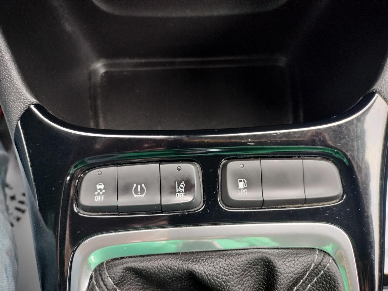 Opel Crossland X 1.2 GPL 12V Advance