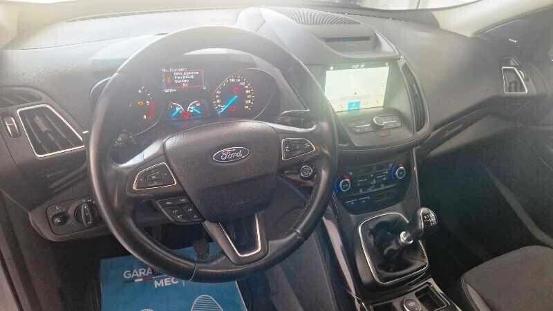 Ford Kuga 1.5 TDCI 120 CV S&S 2WD Titanium