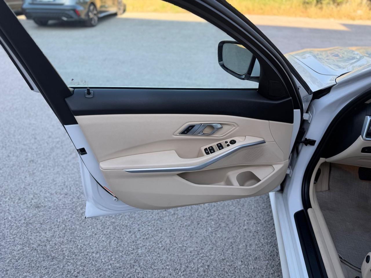 Bmw 318 Luxury 318 d #11369
