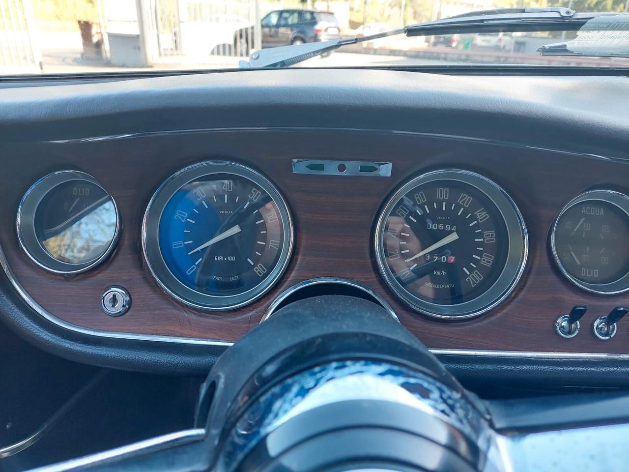 Alfa Romeo GT 1300 Junior scalino