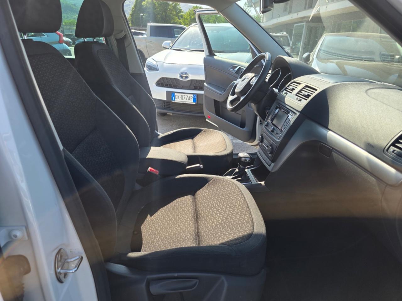 Skoda Yeti 2.0 TDI CR 140CV DSG 4x4 Elegance