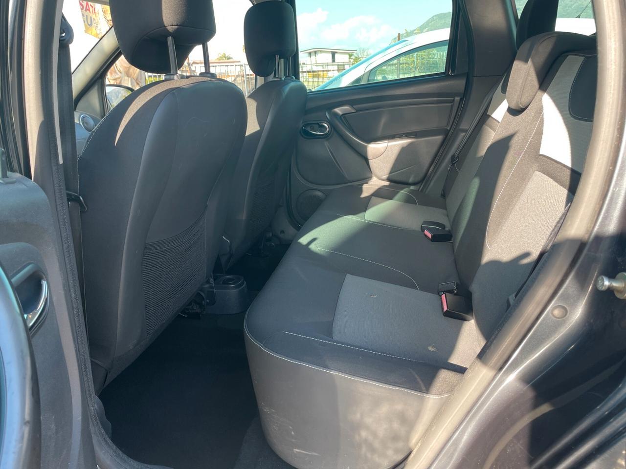 DACIA DUSTER ANNO 2016 1.5 DIESEL 4x2 109 CV