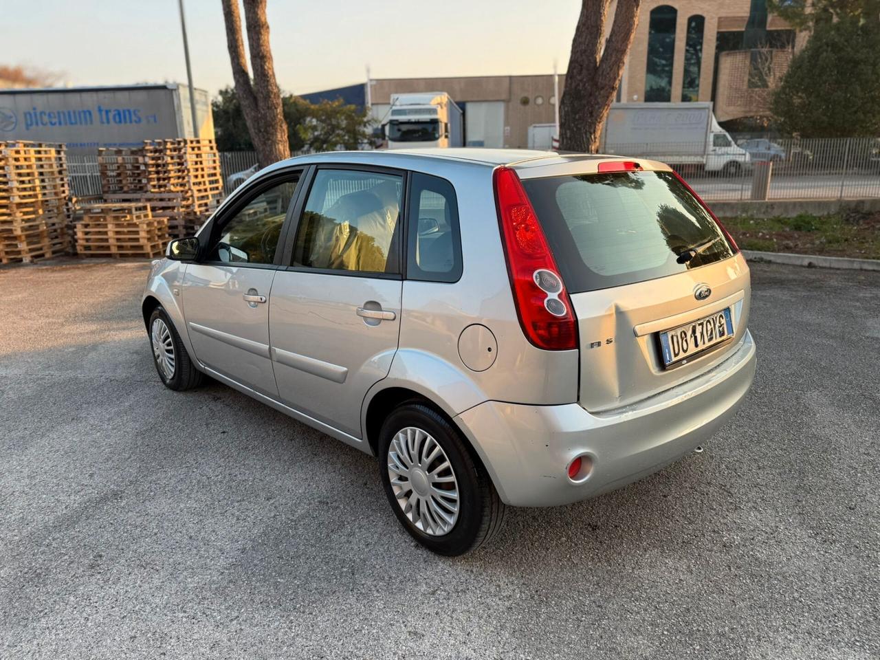 FORD FIESTA 1.2 BENZ 2007 12 MESI GARANZIA