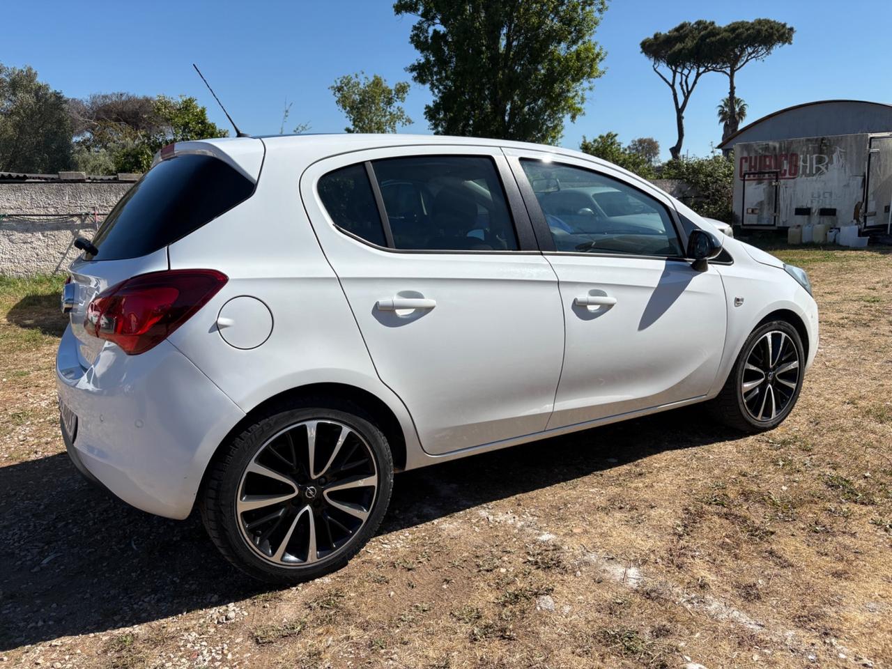 Opel Corsa 1.4 90CV GPL Tech 5 porte b-Color