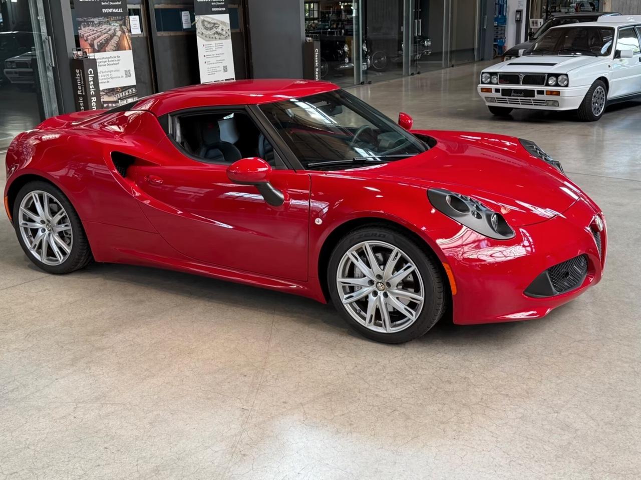 Alfa Romeo 4C 1750 TBi CARBONIO SEDILI
