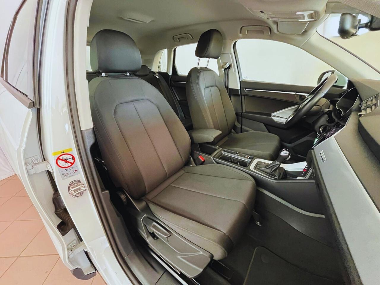 Audi Q3 40 TDI quattro S tronic Business