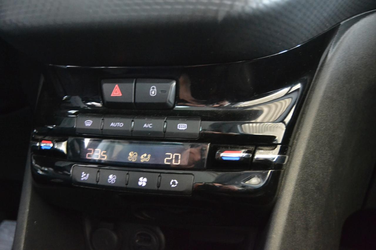 Peugeot 2008 1.6 BlueHDi Allure Navi/Cruise/KMDOC
