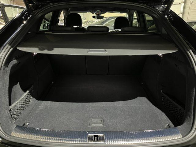 AUDI Q5 SPB Sportback 40TDI quattro S line Identity Black