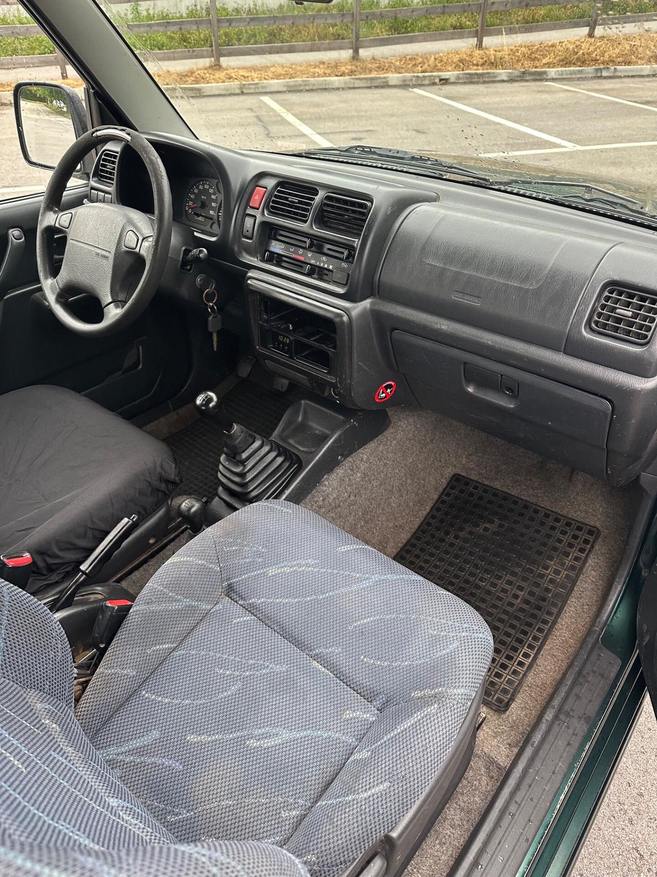 Suzuki Jimny 1.3 4x4